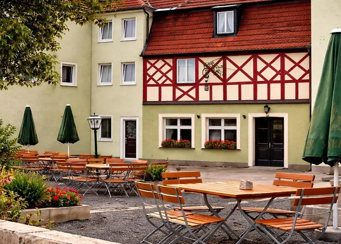 Gruener Baum