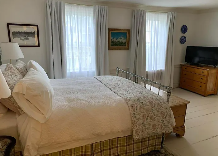 Windsor House Inn