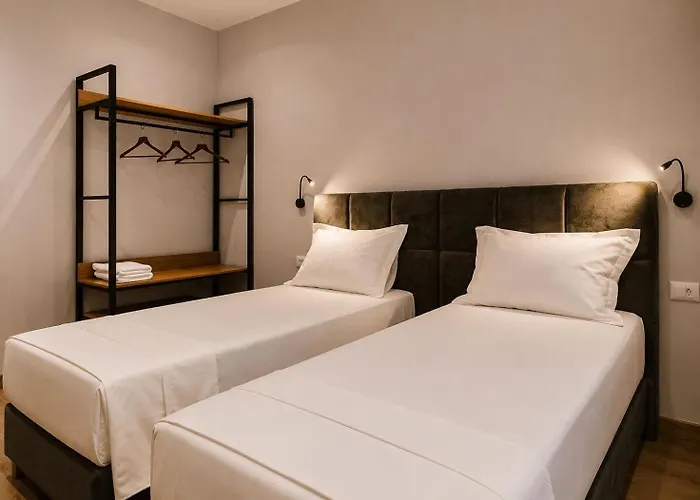 Merly Hotel