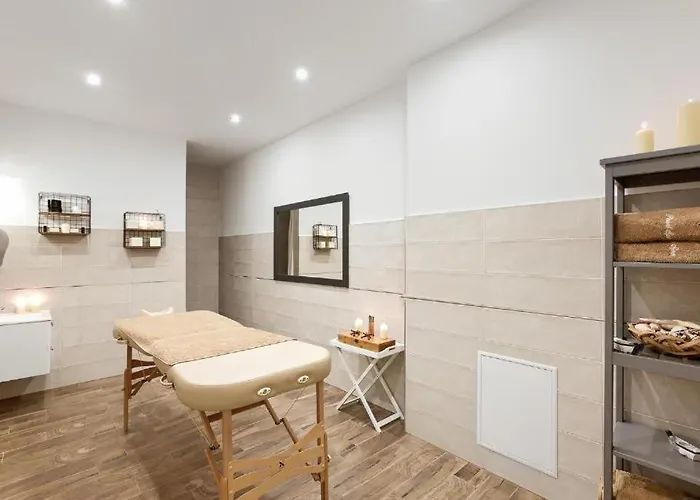 Holiday Relax & Spa