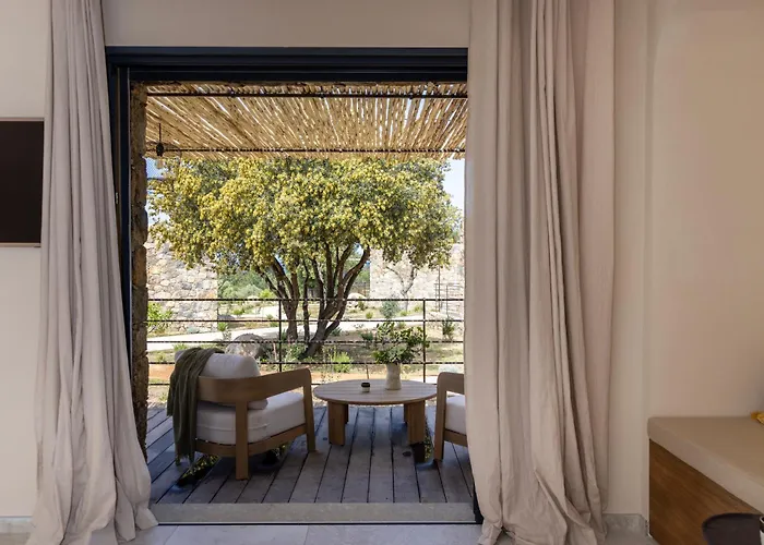 Les Paillers de Bodri - Vue mer et piscine - Adults Only