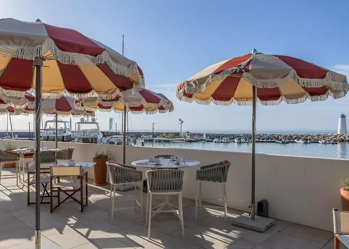 Marina Baie Des Anges Hotel, Curio Collection By Hilton