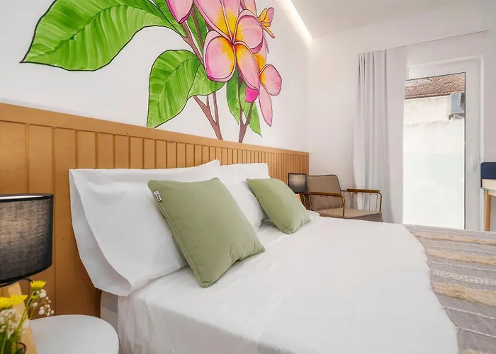 Marina Legacy I Boutique Residence