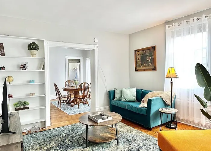 Oakpk/Publictran/2Bd/Sleep6/Wifi/Chgo/Lndry/Garage