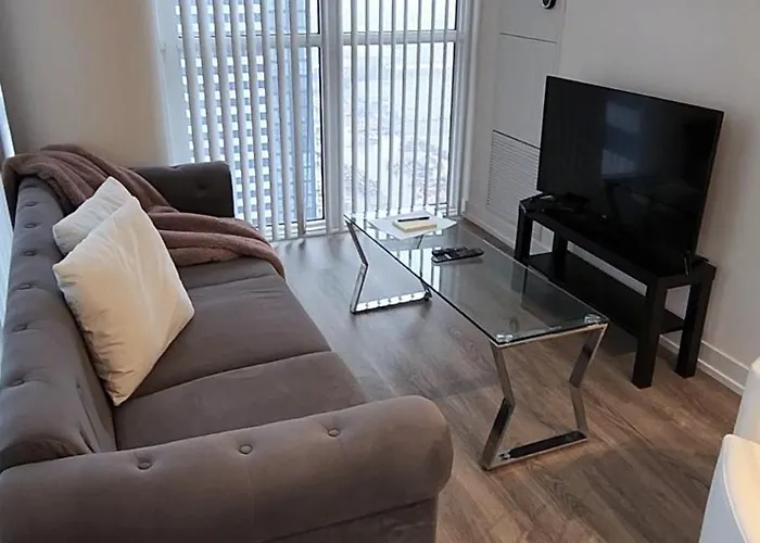 Cozy Urban 1 Bedroom Suite, Stylish Comfort In Vaughan