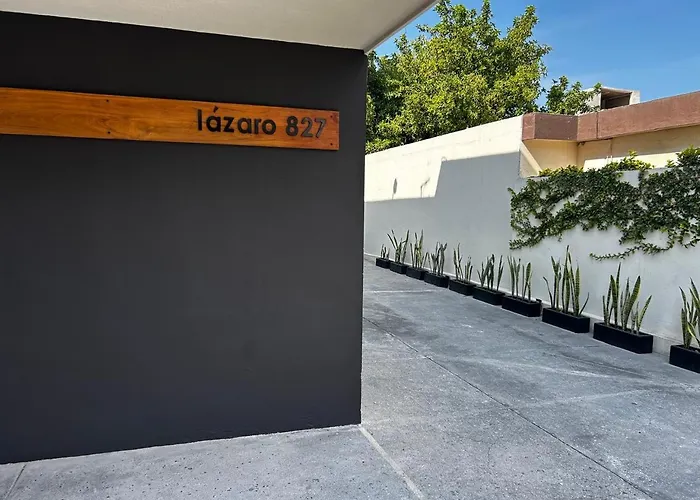 Lazaro D Primer Piso