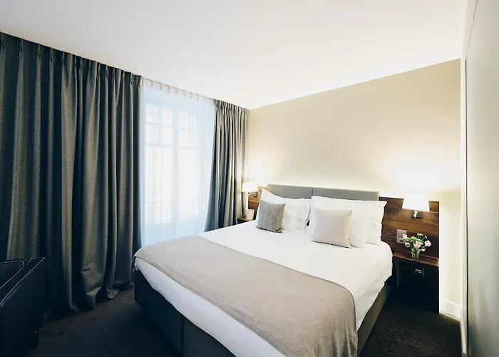 Hotel Des Voyageurs Boutique