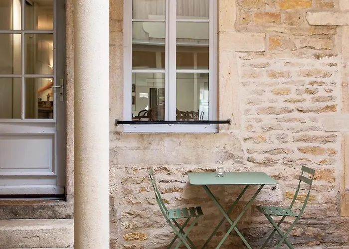 The Originals Boutique, Hôtel de la Paix, Beaune (Qualys-Hotel)