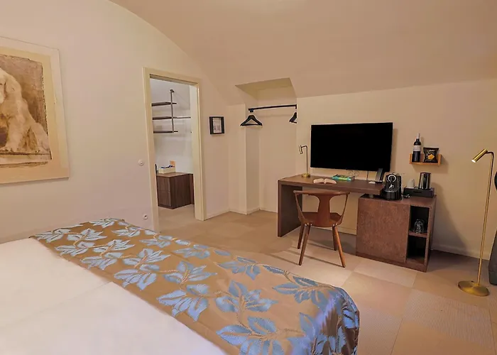 Hotel Bookquet