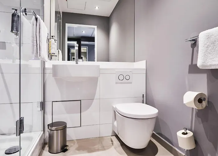 Premier Inn Koeln City Mediapark