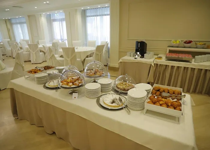 Hellenia Yachting Hotel&SPA