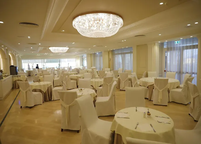 Hellenia Yachting Hotel & Spa