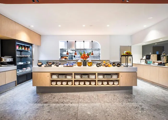 Holiday Inn Dandenong By Ihg