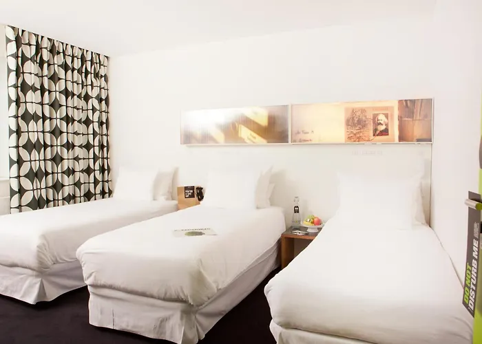 Hotel Gat Point Charlie