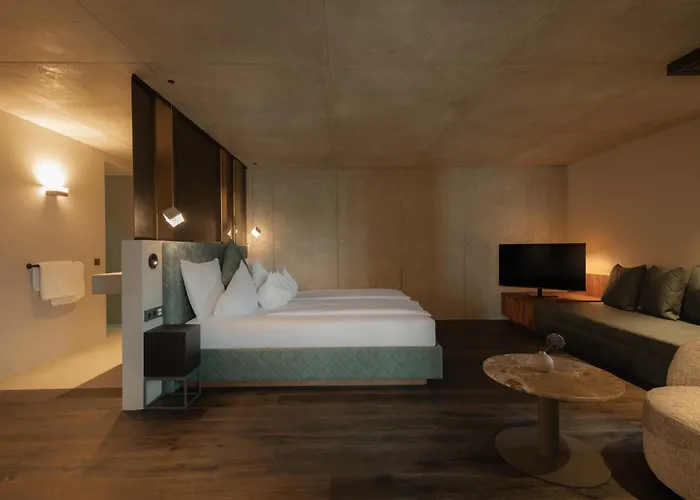 Gartenhotel Voelser Hof - Adults Only