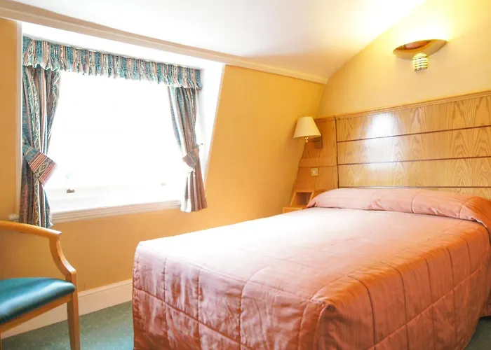 The Nayland Hotel