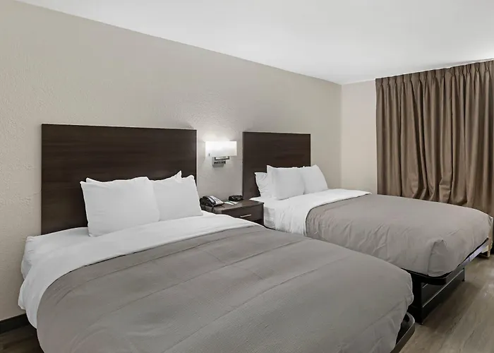 Quality Inn Clinton - Laurens I-26