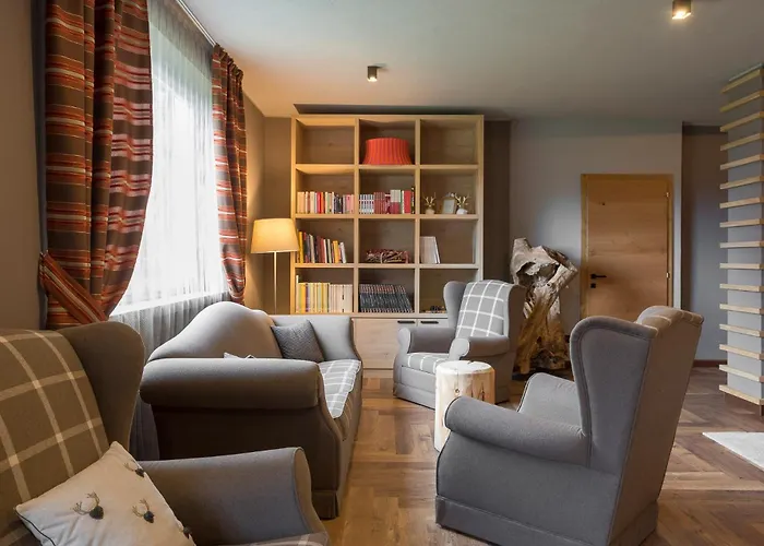 X Alp Hotel