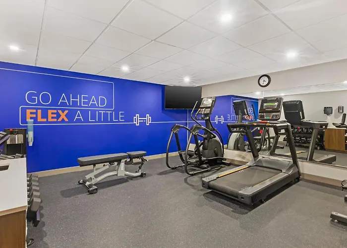 Holiday Inn Express Hyannis - Cape Cod By Ihg