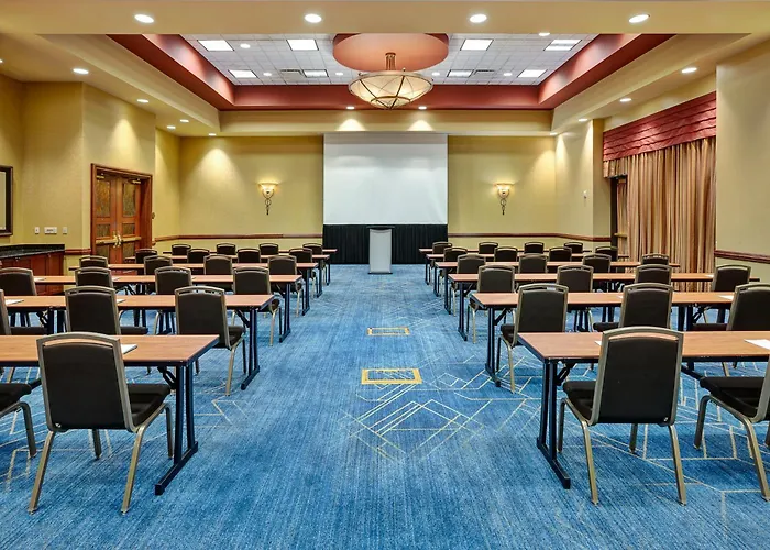 Embassy Suites Murfreesboro - Hotel & Conference Center