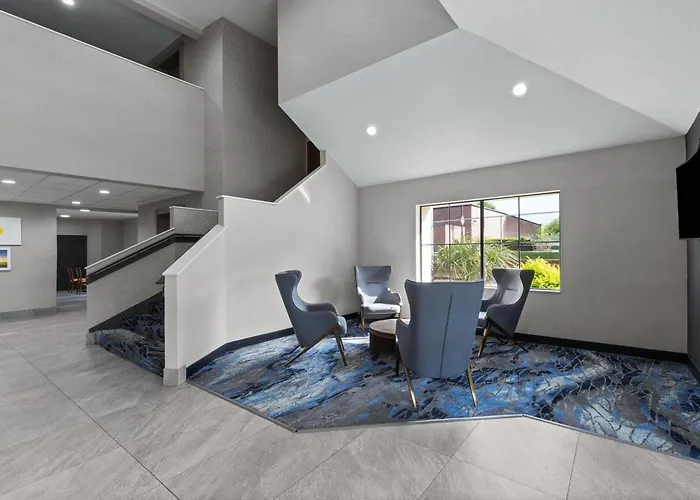 Days Inn By Wyndham Mcdonough