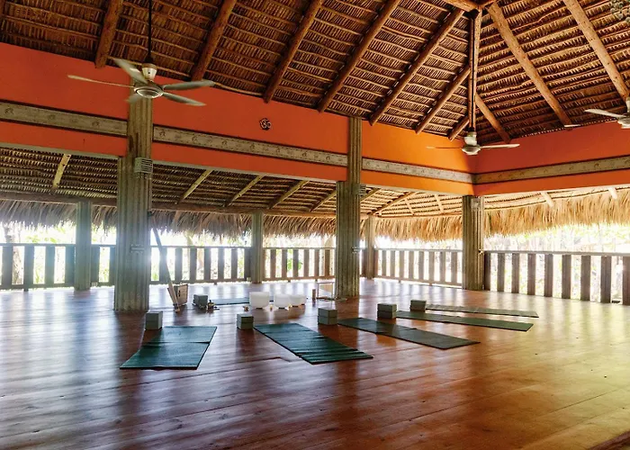 Natura Cabana Boutique Hotel & Spa