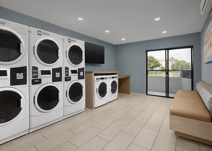 Homewood Suites By Hilton Santa Maria