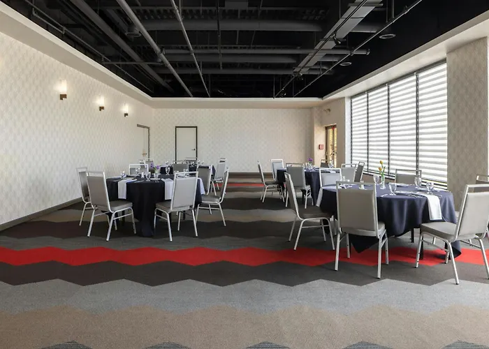 Four Points By Sheraton Detroit Novi