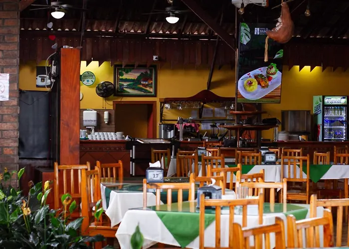 Hotel El Bambu