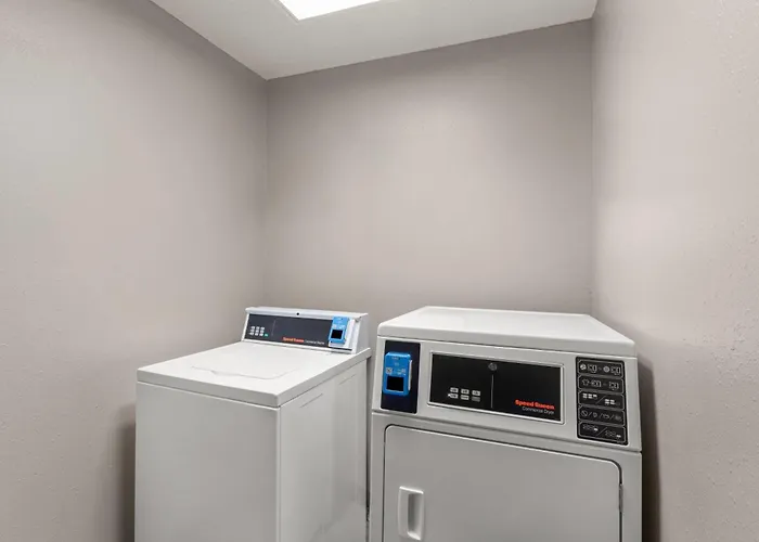 Baymont By Wyndham Columbia, Mo
