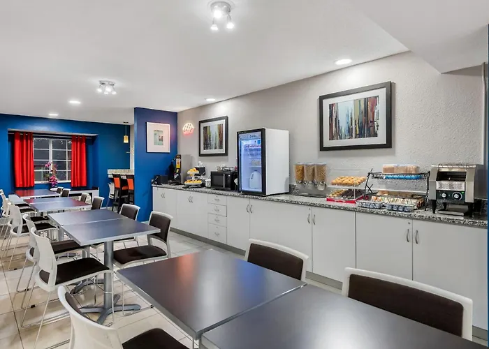 Microtel Inn&Suites - Greenville