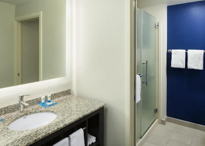 Hyatt House Charlotte Center City