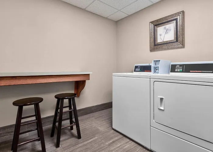 La Quinta By Wyndham Midwest City - Tinker Afb