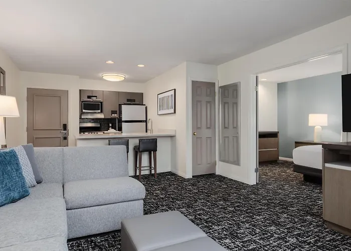 Hyatt House Cypress / Anaheim