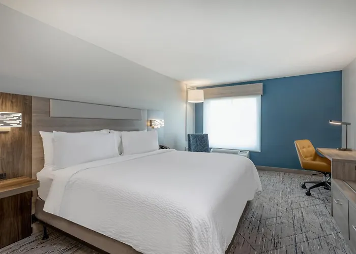 Holiday Inn Express - Rensselaer By Ihg