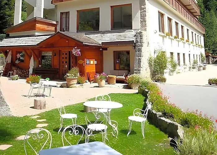 Chalet Hotel Les Campanules