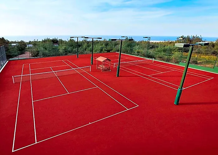 Korineum Golf & Beach Resort