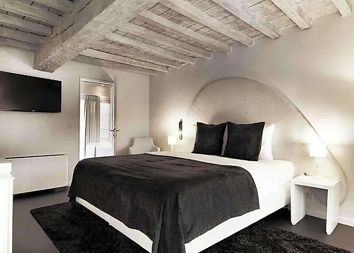 Hotel Harmony