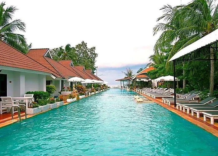 Privacy Beach Resort & Spa