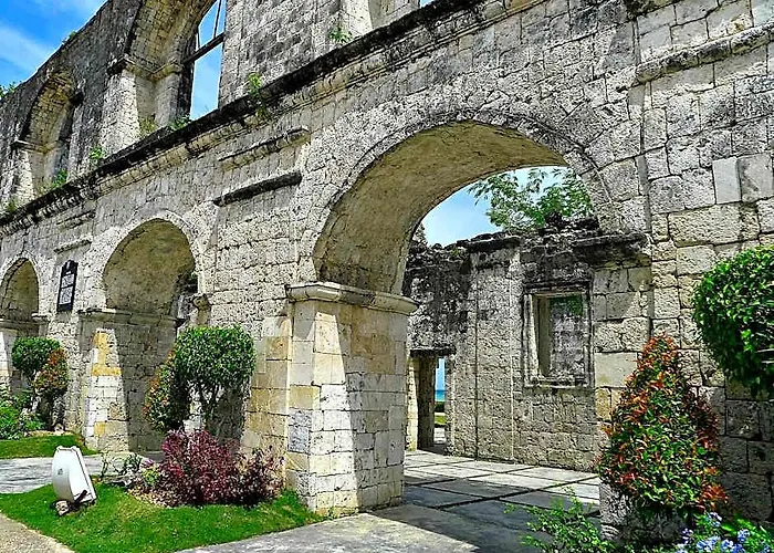 Oslob Malonzo Pension House
