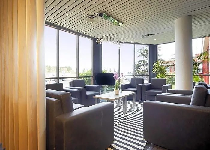Hotel Kyriad Orly Aeroport