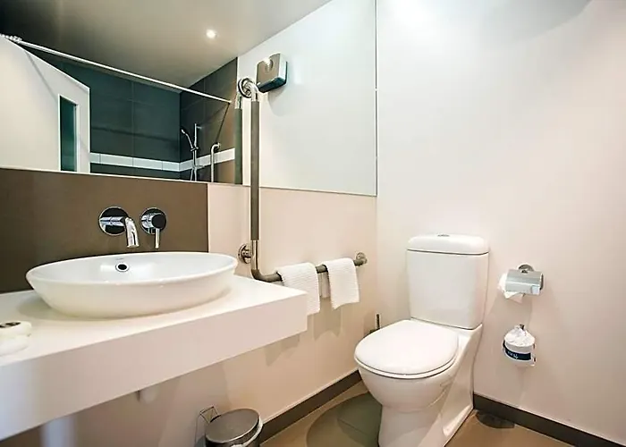 Hawea Hotel