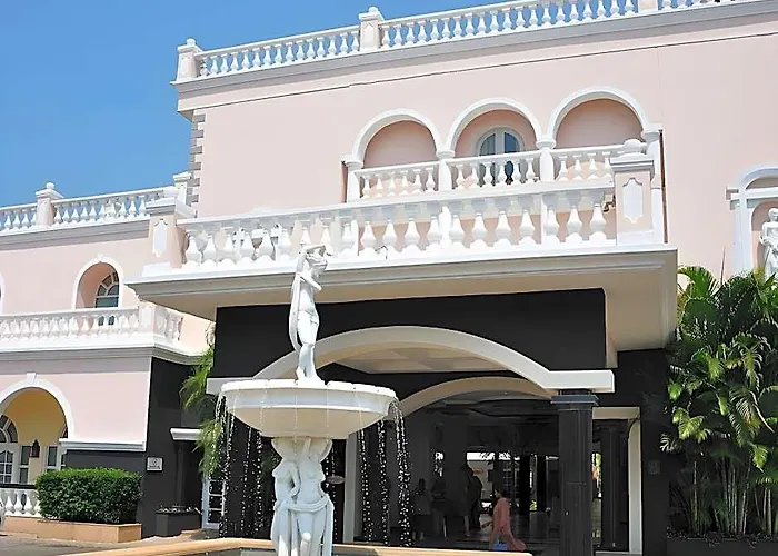 Club Mahindra Emerald Palms, Goa
