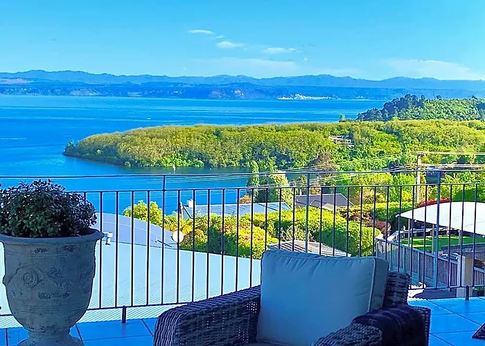 The Flying Trout Boutique Lodge