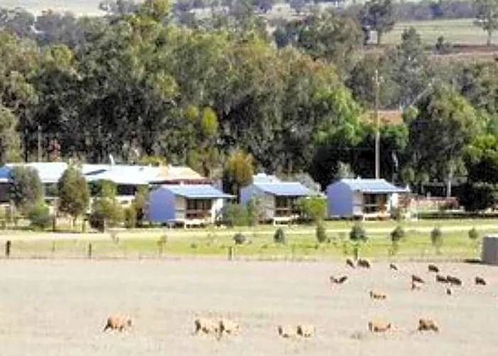 Stone Hut Cottages