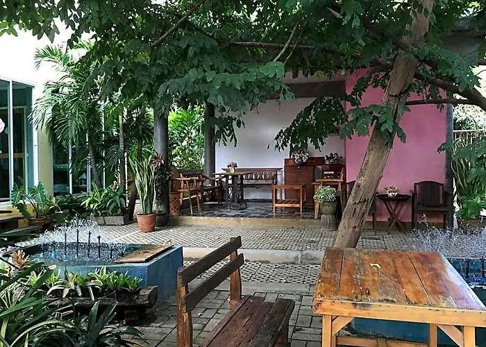 Prasertsri Place
