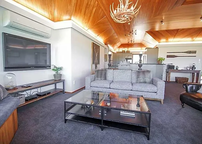 Lakeview Lodge Karapiro
