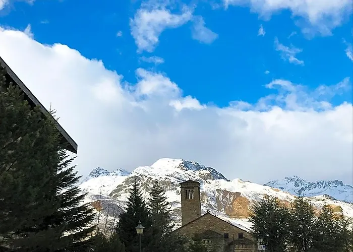 Canfranc Apartamentos 3000