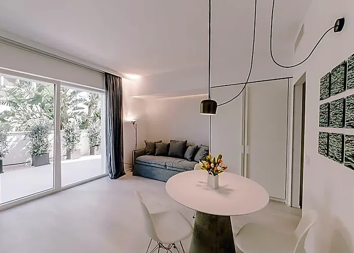 Suite 10
