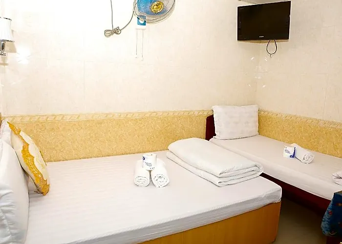 Everest Guest House